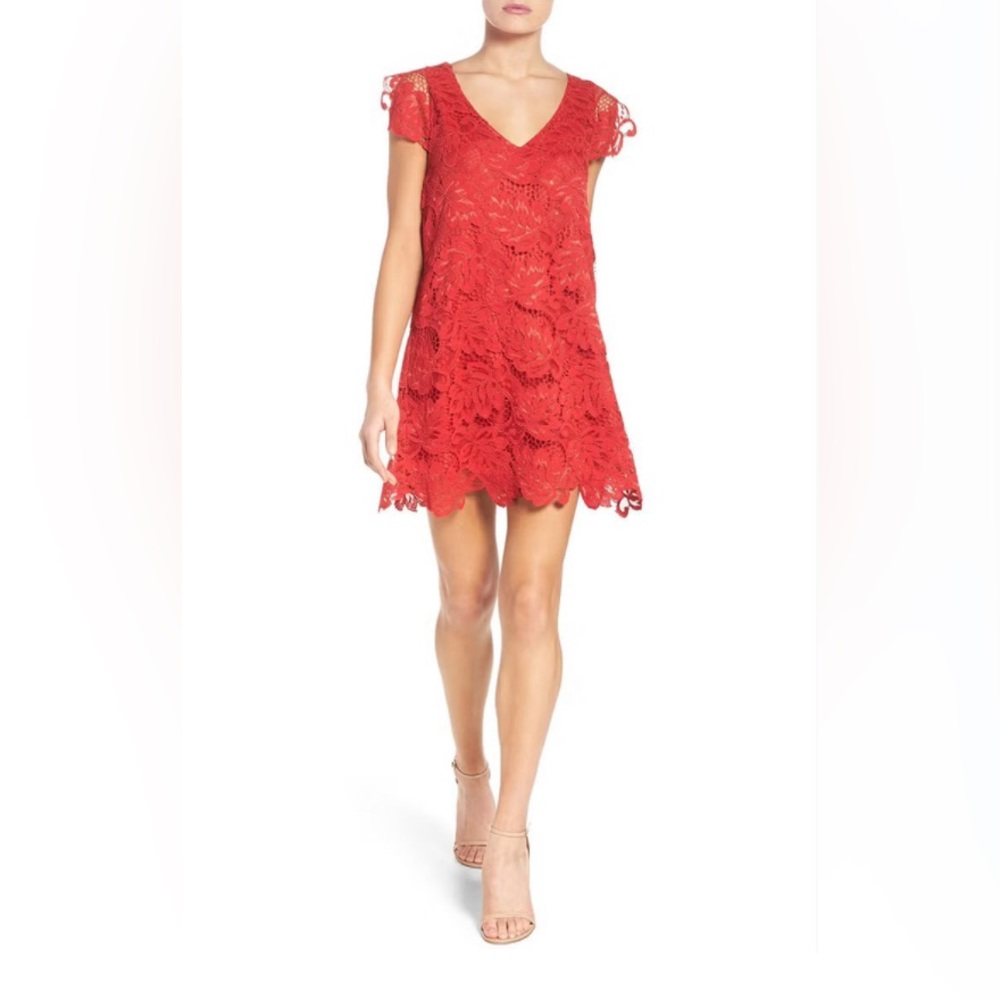 BB Dakota Jacqueline Red Lace Shift Dress